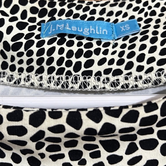 J.McLaughlin Women Ruched Black & Cream Animal Print 3/4 Sleeve Midi Dress Sz-XS - Picture 4 of 6